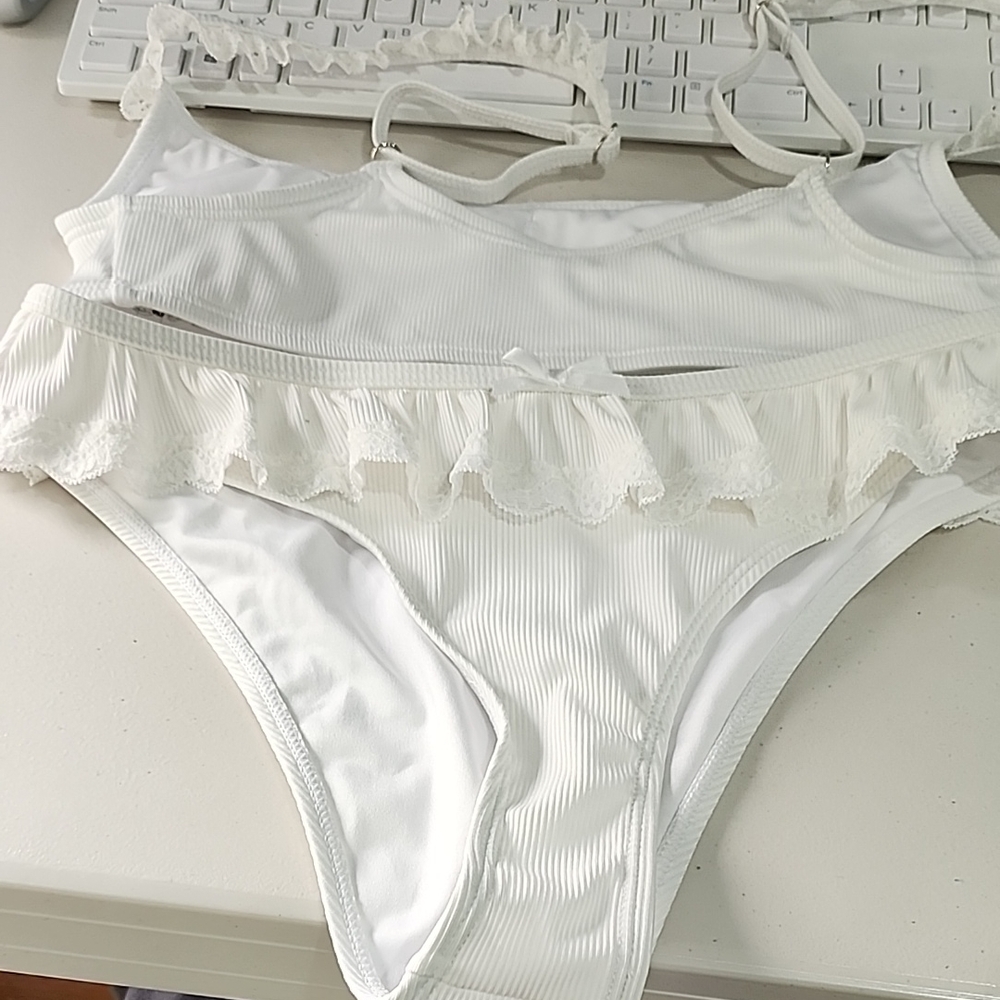 Edikted White Lace Trim Panty